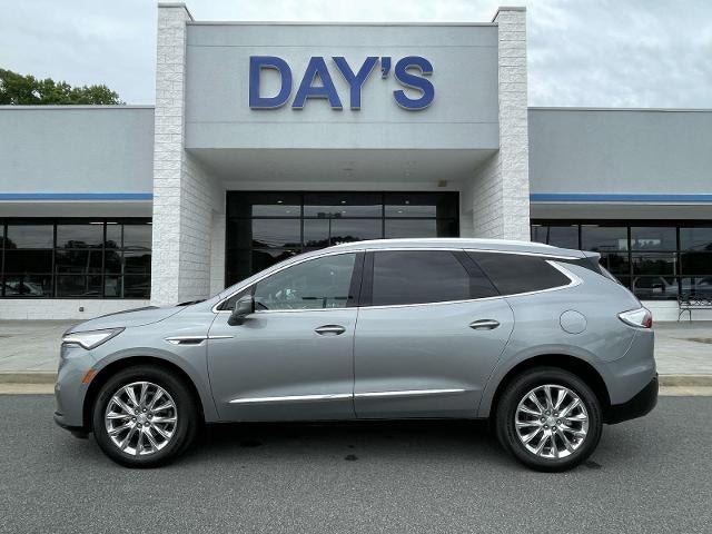2024 Buick Enclave Essence FWD