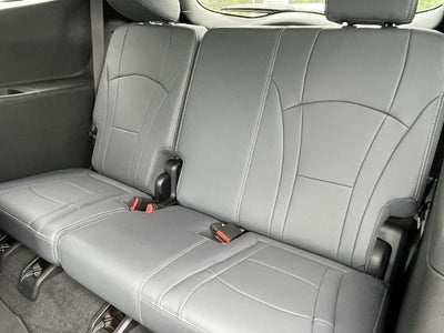 2024 Buick Enclave Essence FWD