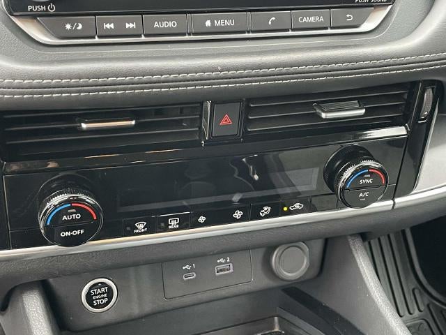 2023 Nissan Rogue FWD SV *Ltd Avail*