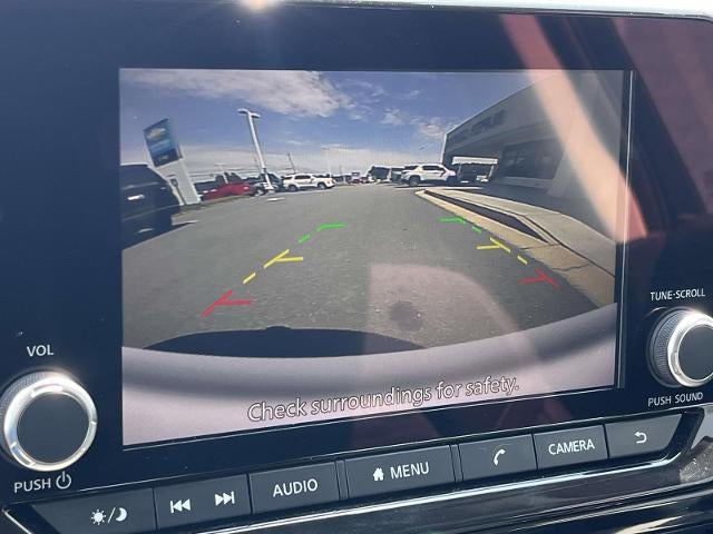 2024 Nissan Pathfinder SV 4WD