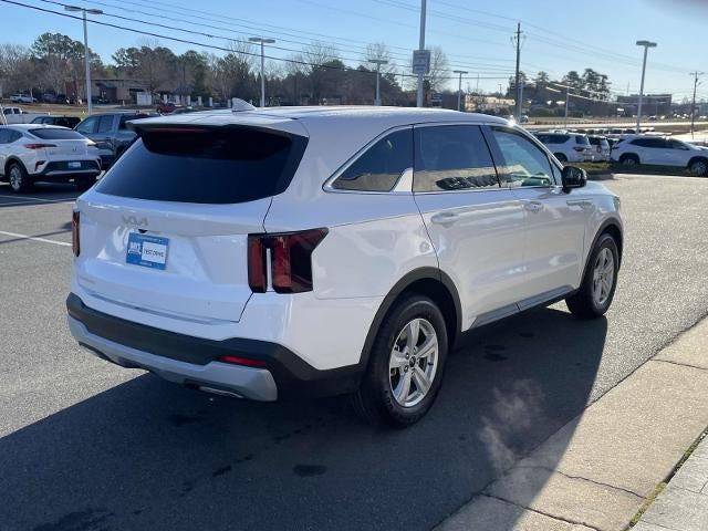 2024 Kia Sorento LX FWD