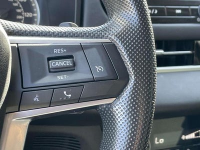 2025 Mitsubishi Outlander ES FWD