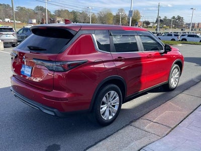 2025 Mitsubishi Outlander ES FWD