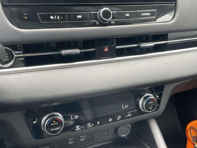 2025 Mitsubishi Outlander SE FWD
