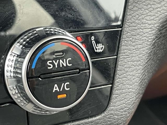 2025 Mitsubishi Outlander SE FWD