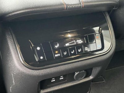 2025 Nissan Armada 4x4 PRO-4X