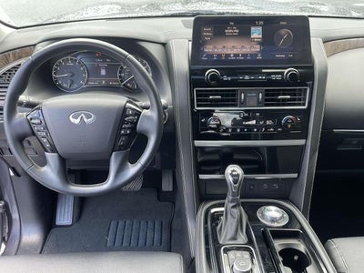 2023 INFINITI QX80 LUXE AWD