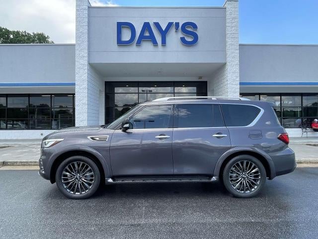 2023 INFINITI QX80 LUXE AWD