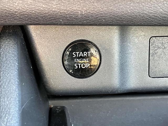 2024 Nissan Rogue FWD SV