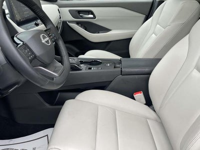 2025 Nissan Rogue FWD SL