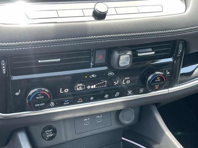 2025 Nissan Rogue FWD SL