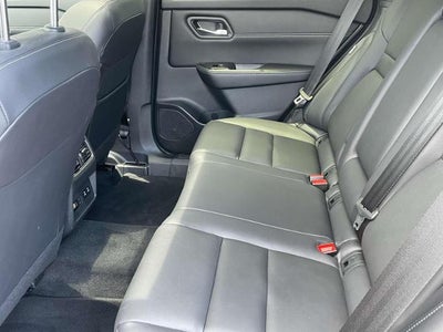 2025 Nissan Rogue FWD SL