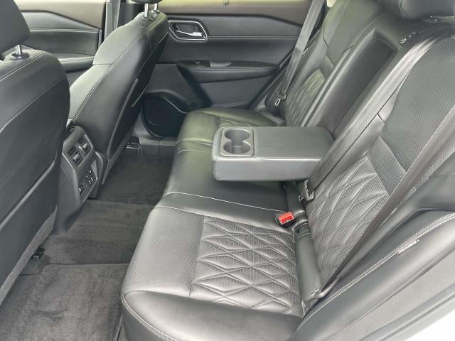 2023 Nissan Rogue AWD Platinum *Ltd Avail*