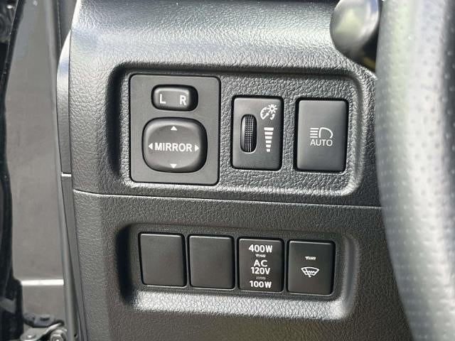 2023 Toyota 4Runner SR5 2WD (Natl)
