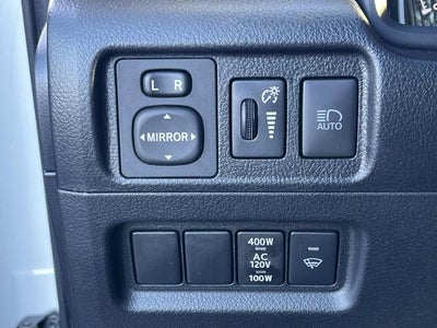 2023 Toyota 4Runner SR5 2WD (Natl)