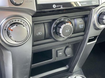 2024 Toyota 4Runner SR5 Premium 4WD (Natl)