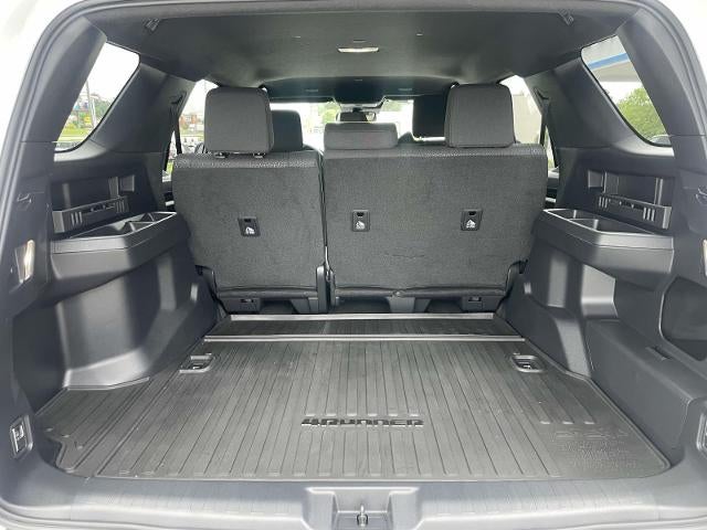 2025 Toyota 4Runner SR5 2WD (Natl)