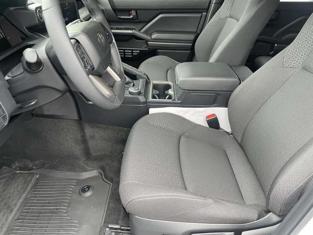 2025 Toyota 4Runner SR5 2WD (Natl)