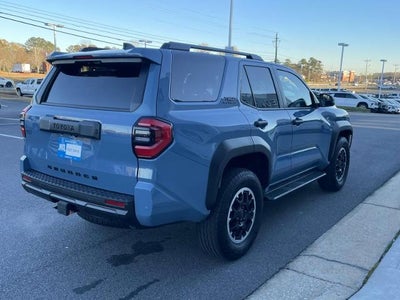 2025 Toyota 4Runner SR5 4WD (GS)
