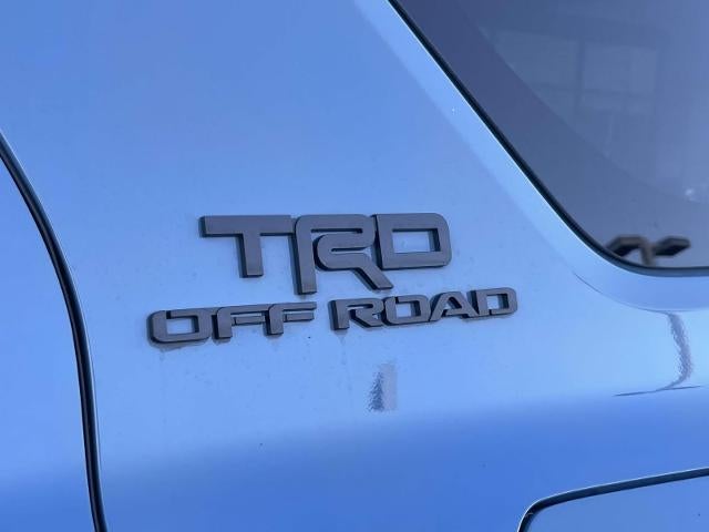 2025 Toyota 4Runner SR5 4WD (GS)