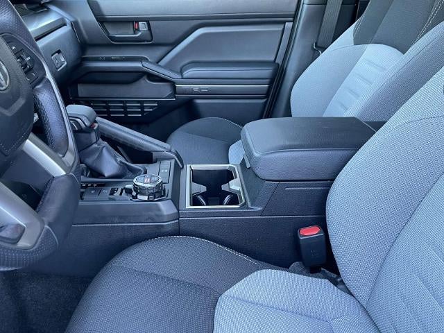 2025 Toyota 4Runner SR5 4WD (GS)