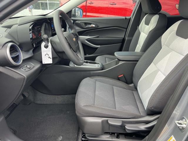 2026 Chevrolet Trax FWD 4dr LS