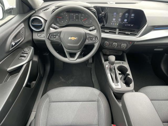 2026 Chevrolet Trax FWD 4dr LS