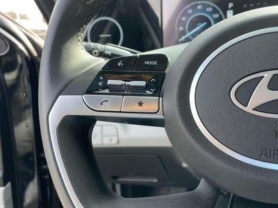 2025 Hyundai Elantra Hybrid Limited DCT