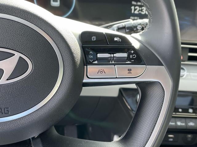 2025 Hyundai Elantra Hybrid Limited DCT