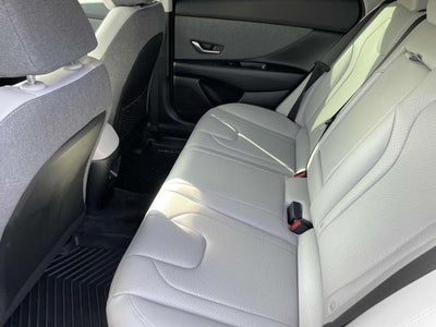 2025 Hyundai Elantra Hybrid Limited DCT