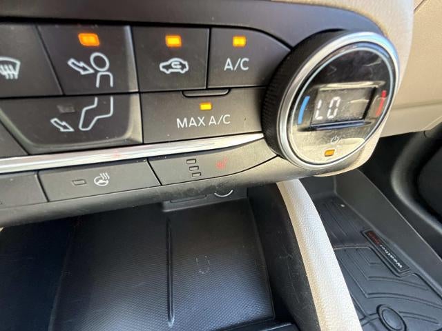 2020 Ford Escape SEL FWD