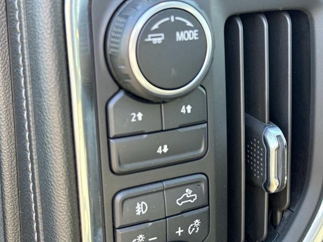 2022 Chevrolet Silverado 3500 HD Chassis Cab 4WD Reg Cab 171" WB, 84.5" CA LT