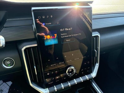 2025 GMC Acadia AWD Elevation