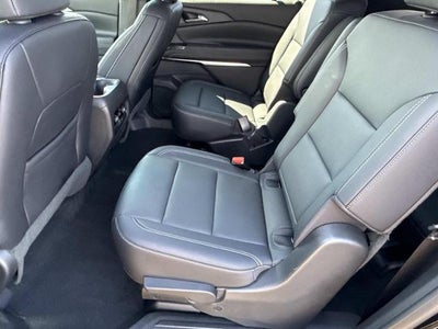 2025 Chevrolet Traverse LT w/1LT