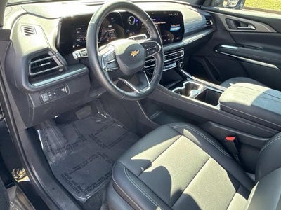 2025 Chevrolet Traverse LT w/1LT