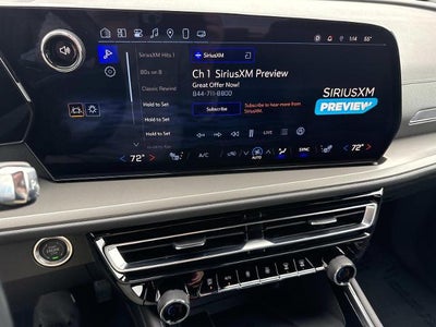 2025 Chevrolet Traverse LT w/1LT