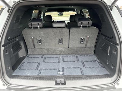 2025 Chevrolet Traverse LT w/1LT