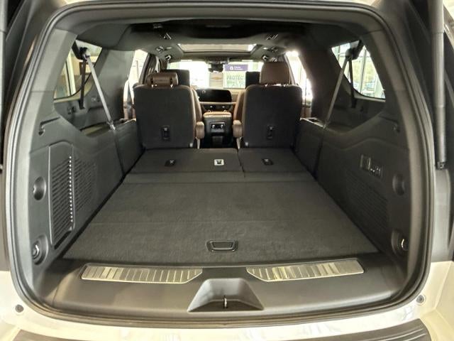 2025 Chevrolet Suburban 4WD High Country