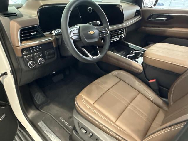 2025 Chevrolet Suburban 4WD High Country