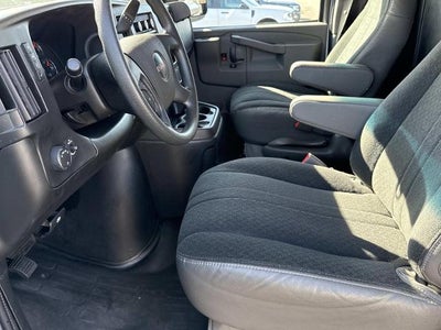 2023 GMC Savana Cargo 2500 2500 Regular Wheelbase Rear-Wheel Drive