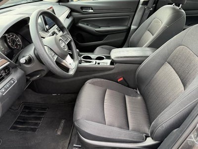 2024 Nissan Altima 2.5 SV AWD Sedan