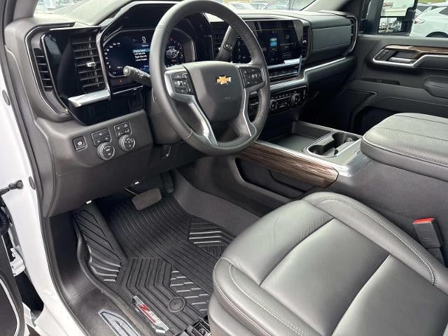 2026 Chevrolet Silverado 2500 HD Crew Cab Standard Box 4-Wheel Drive LT